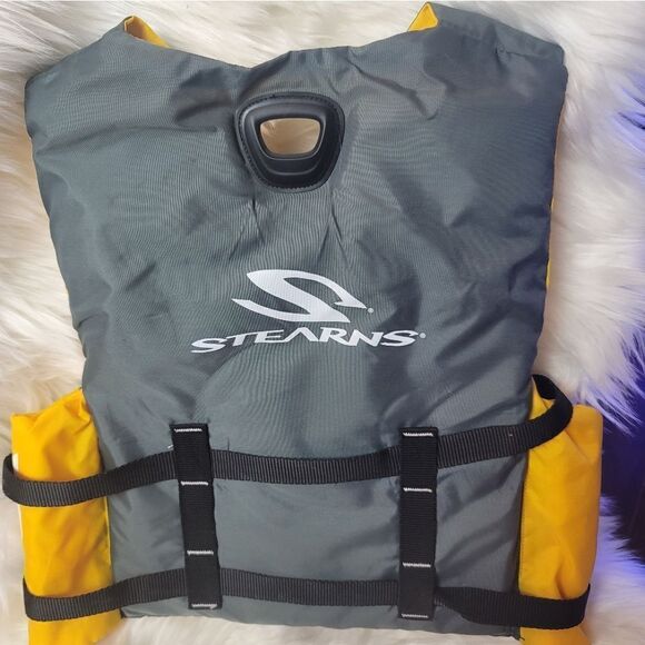 Stearns Watersports Vest  - Picture 3 of 3